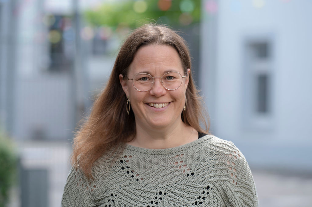 Anna  Salaou